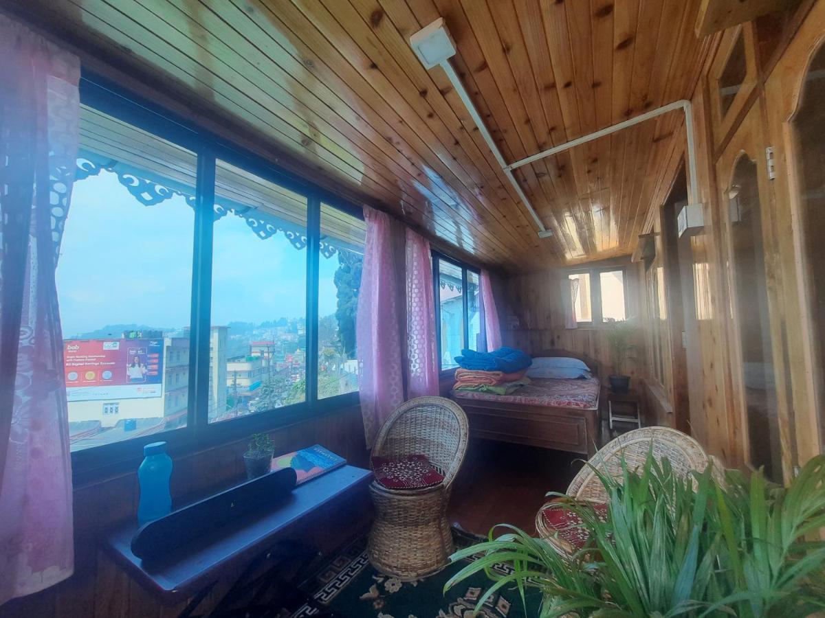 Neora Backpackers Hostel Darjeeling  Dış mekan fotoğraf